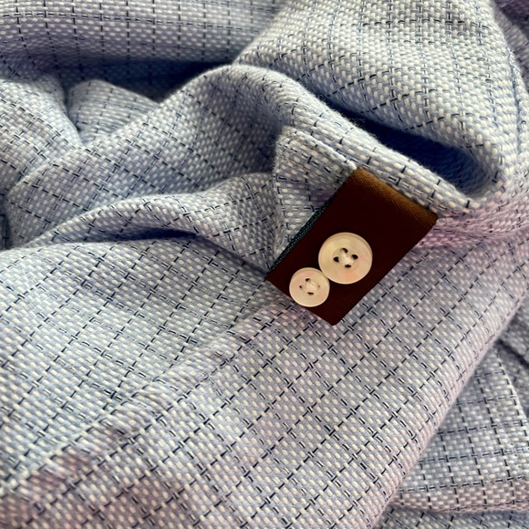 TATTERSALL- 100% cotton button down - Picture 7 of 8